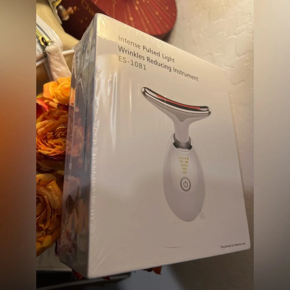 Face and Body Bundle w Intense Pulse light Wrinkle Reducing Instrument